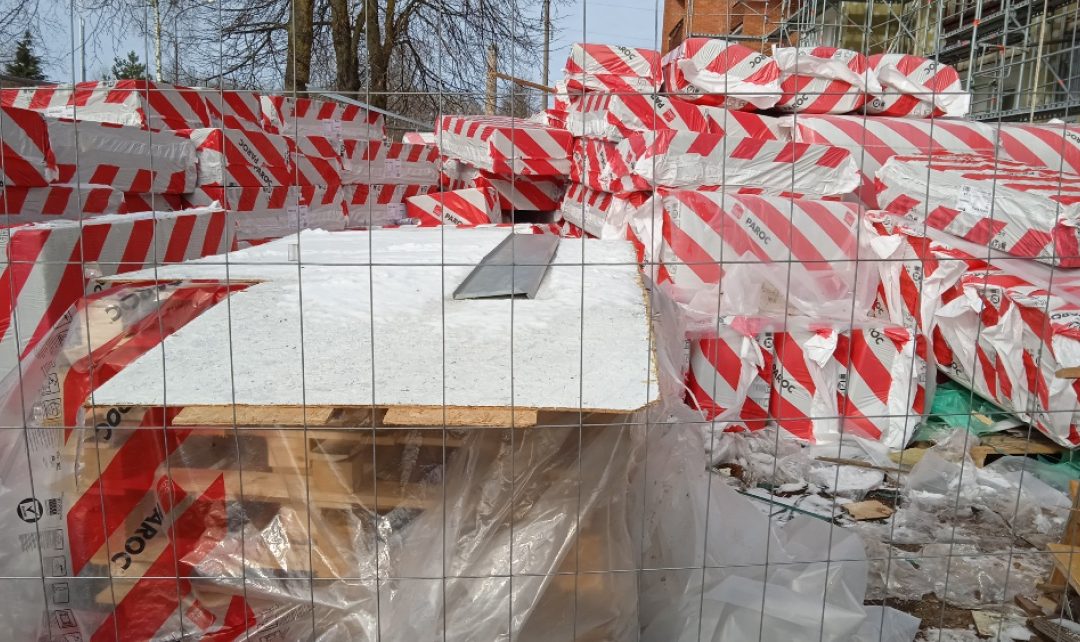 Daugiabučio gyvenamojo namo sienų apšiltinimas iš vidaus