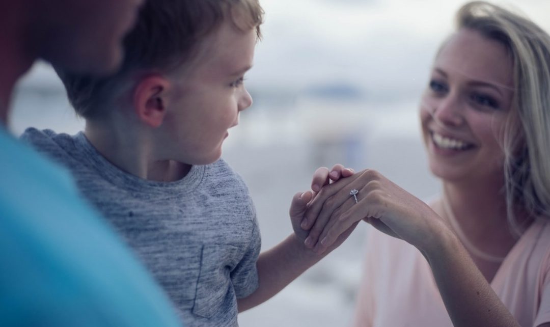 Kiekvienas vaikas turi teisę būti mylimas ir prižiūrimas visada