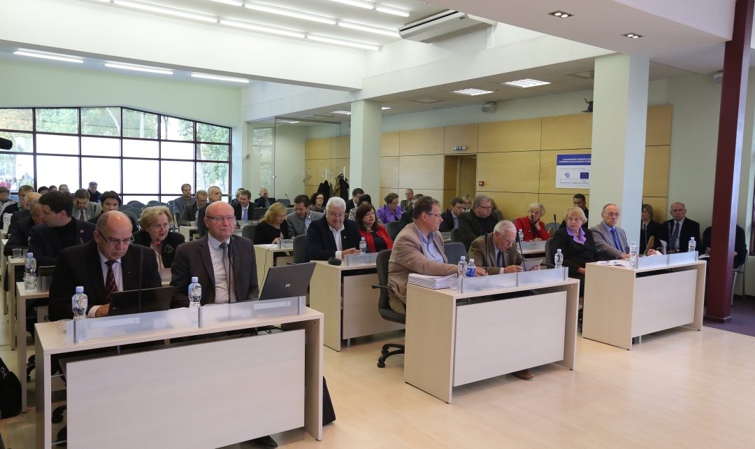 Apie abejotinas nepriklausomų šilumos gamintojų investicijas į Šiaulius