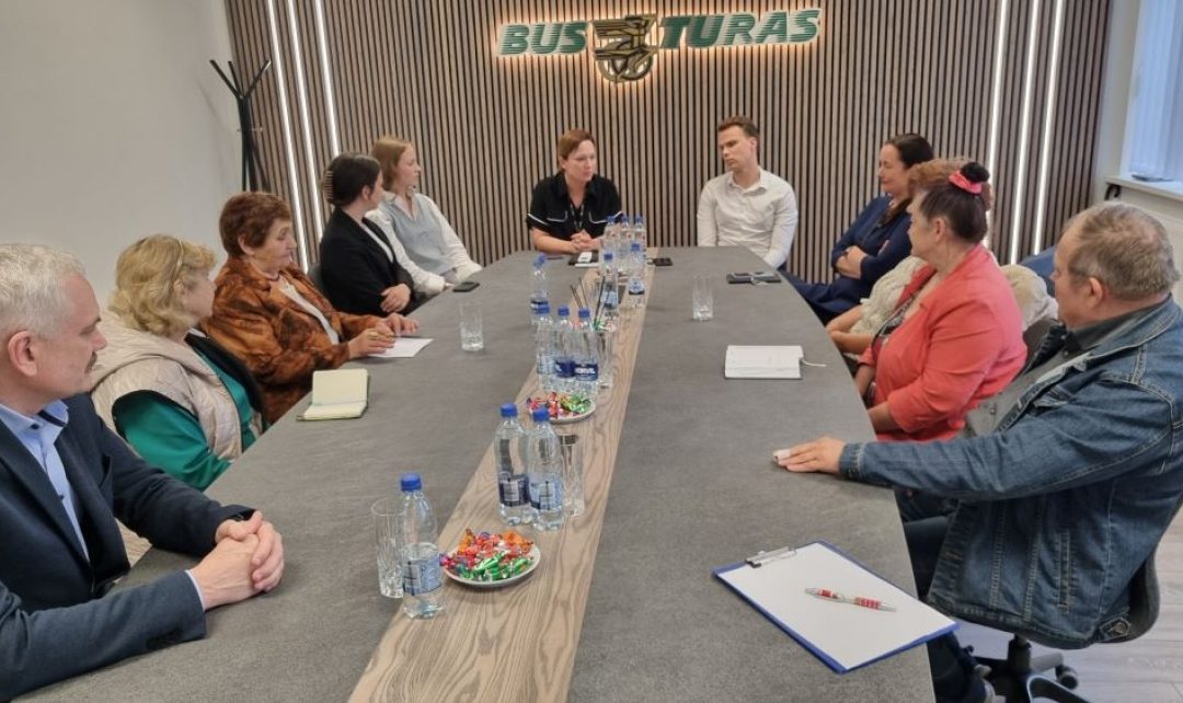 Diskusija apie miesto viešąjį transportą